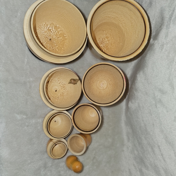 Cindarella Russian Dolls - Picture 6 of 7